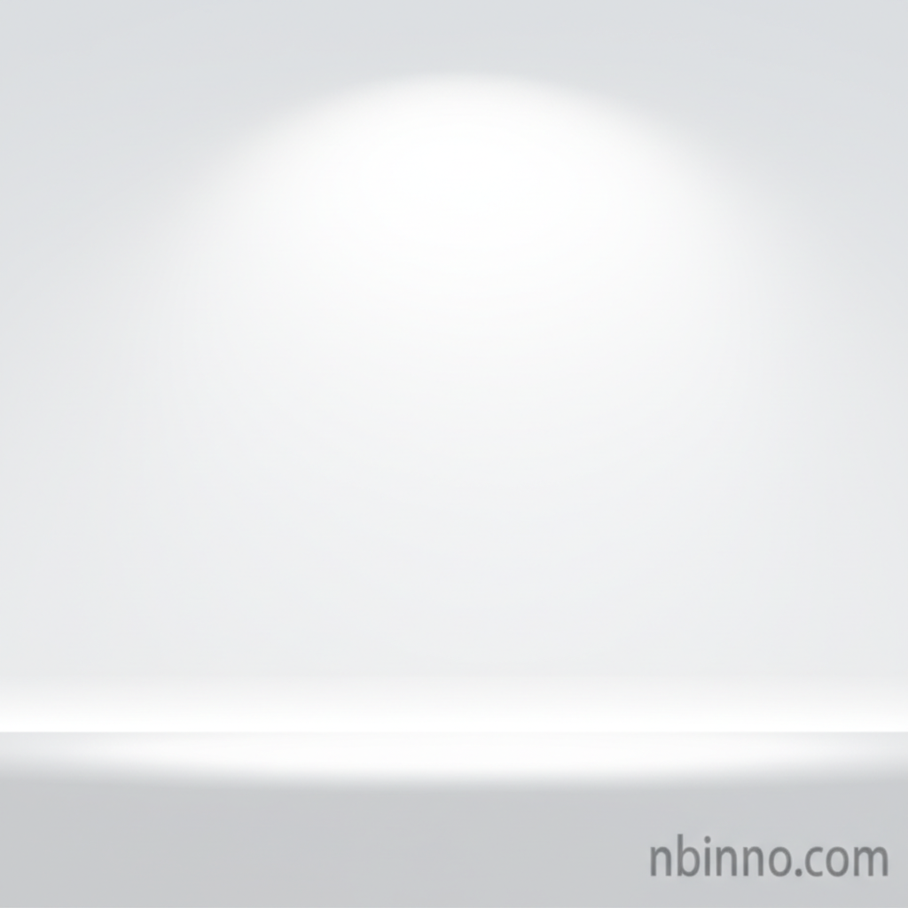 1-[(2'-Methoxyethyl)amino]-2-nitro-4-[di-(2'-hydroxyethyl)amino]benzene